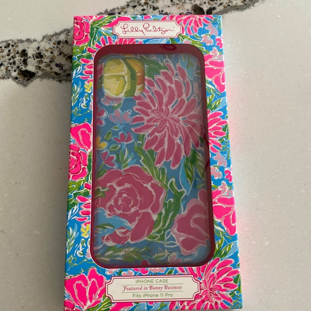 I phone 11 Pro Lilly Pulitzer phone case.